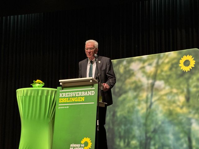 Neujahrsempfang der Grünen im Kreis Esslingen: Ministerpräsident Kretschmann greift AfD scharf an