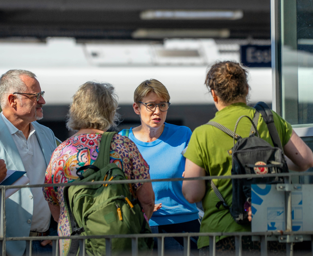 Aufzüge am Bahnhof Esslingen: Früherer Austausch und mehr Platz