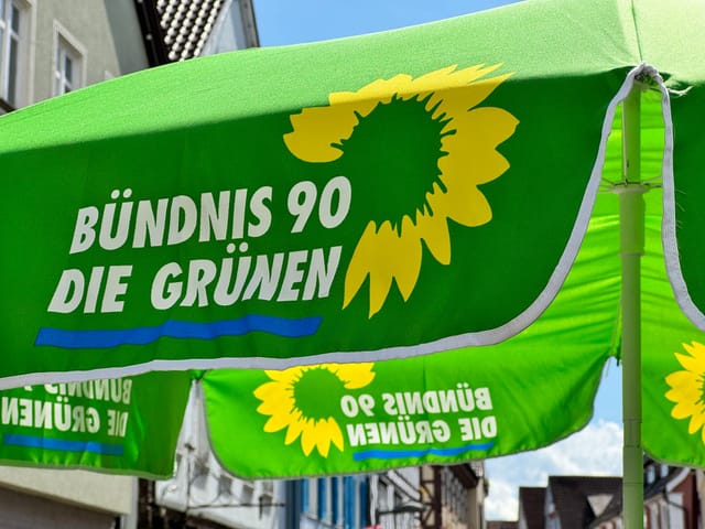 Markstand in Nürtingen mit Clara Schweizer MdL